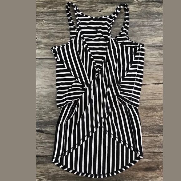 lululemon athletica Tops - Lululemon twist back open tank top